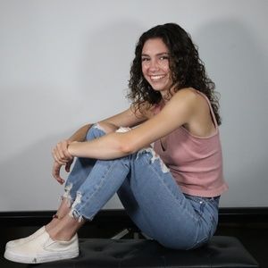 Meet your Posher, Eve